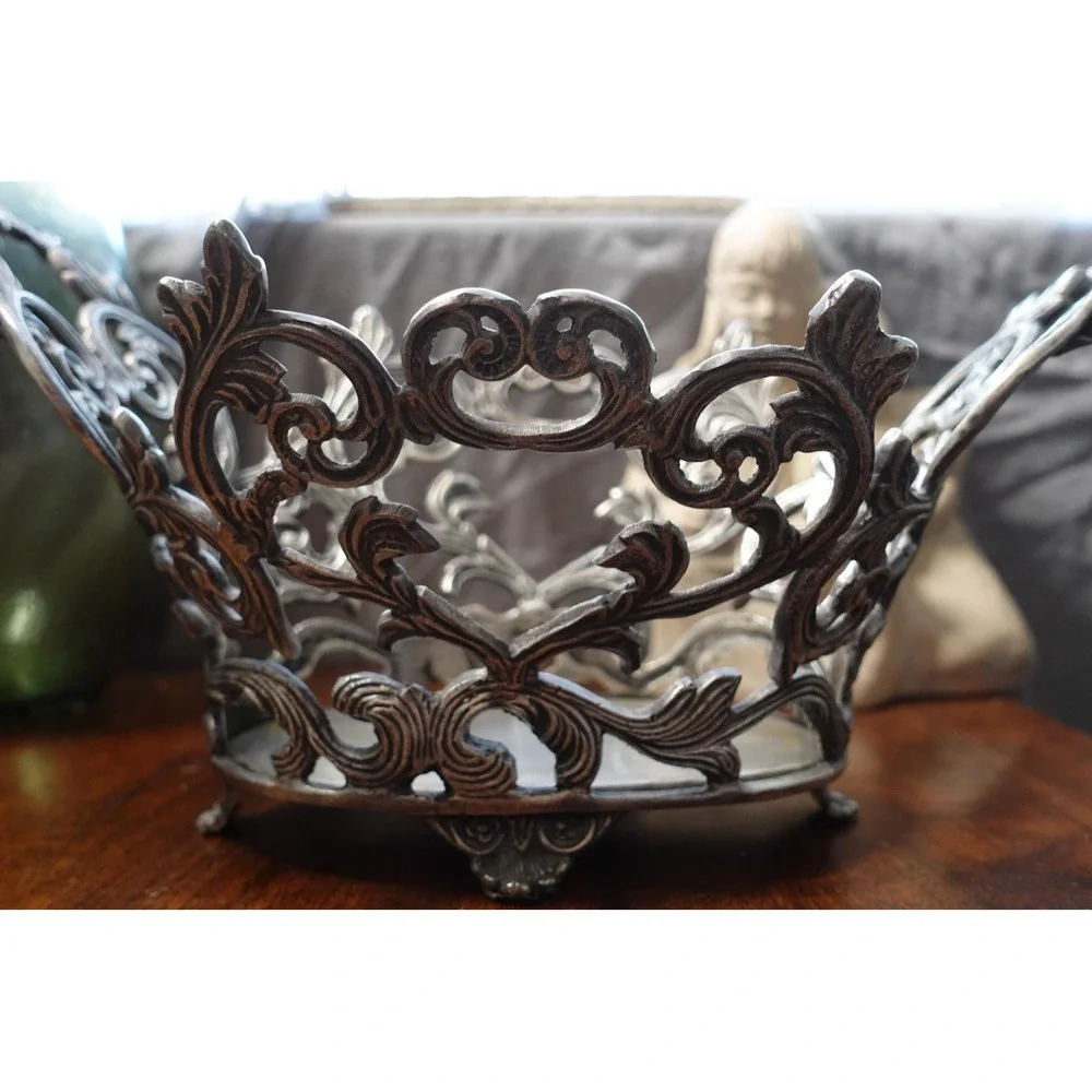 vintage pewter oval Victorian basket‎ ornate decor metal freestanding